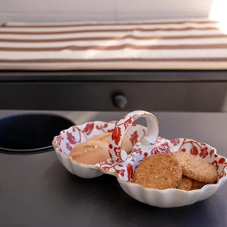 アパート Parrot Palazzo Nea Kallikrateia